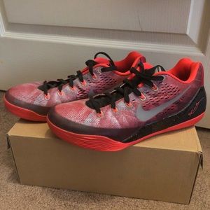 Nike Kobe Bryant Basketball shoes